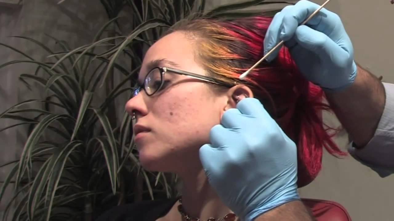 How to Care for Pierced Ears 