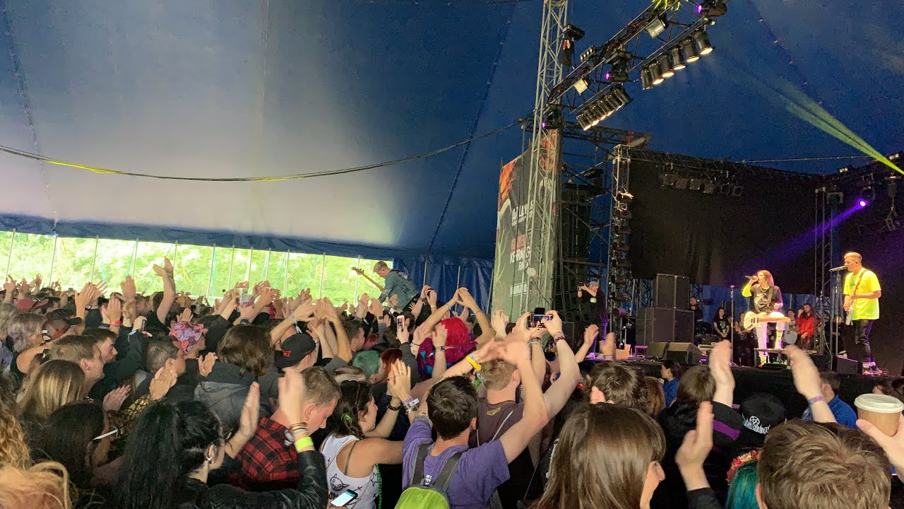 Hot Milk- Take Your Jacket live @ Download Festival 2019