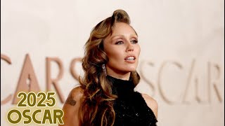 Miley Cyrus Looks Unrecognizable Without Eyebrows at the 2025 Oscars! Net Worth