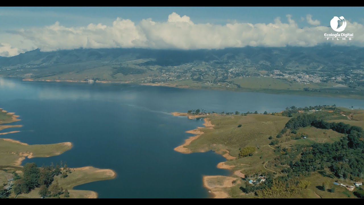 Panorámica Lago Calima, Colombia [4K] - YouTube