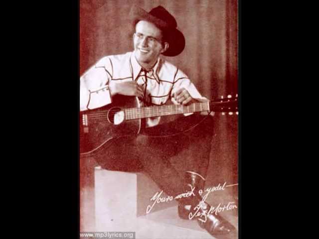 YouTube पर Early Tex Morton - Little Sweetheart Of Days Gone By [1939]. देखें