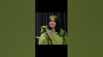 The way Billie Eilish just stood there waiting 😭