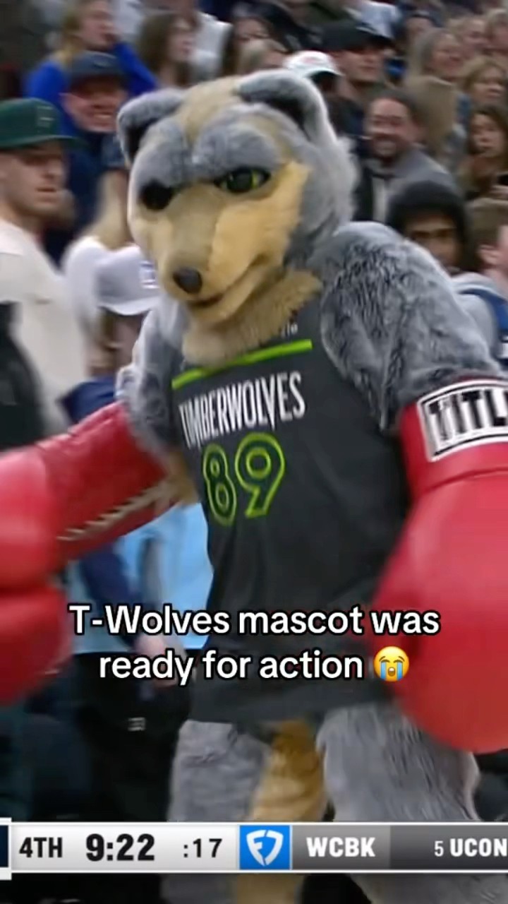 Wolves mascot was ready to back Naz Reid ??