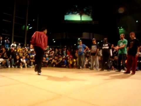Salah & friends VS Bionic & friends @ IBE 2009. Part 4 of 5