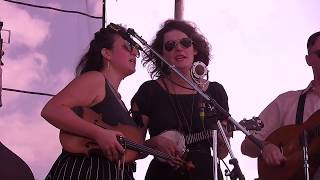 Bill And The Belles \