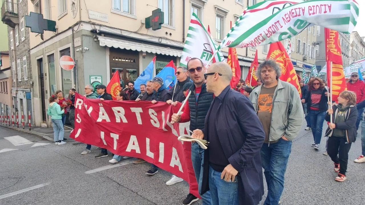 Primo maggio a Trieste: la partenza del corteo