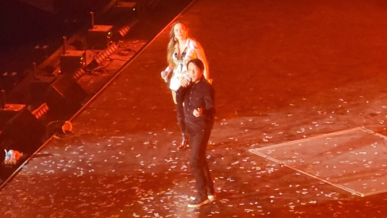 79. อีกหน่อยเธอคงเข้าใจ - ใหม่ เจริญปุระ & หนุ่ย อำพล | 90's Forever Concert
