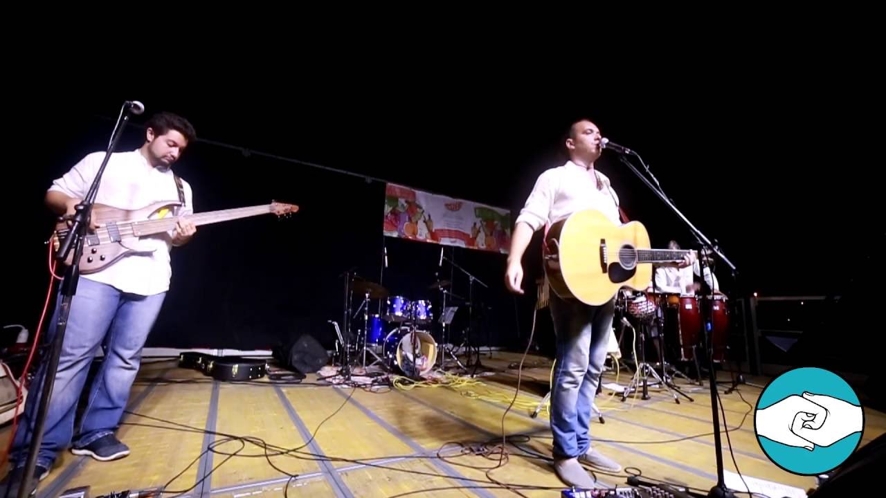 Guarda Andrea Salvatori & Percussion Band - DEMO BLUES su YouTube Guarda Andrea Salvatori & Percussion Band - DEMO BLUES su YouTube