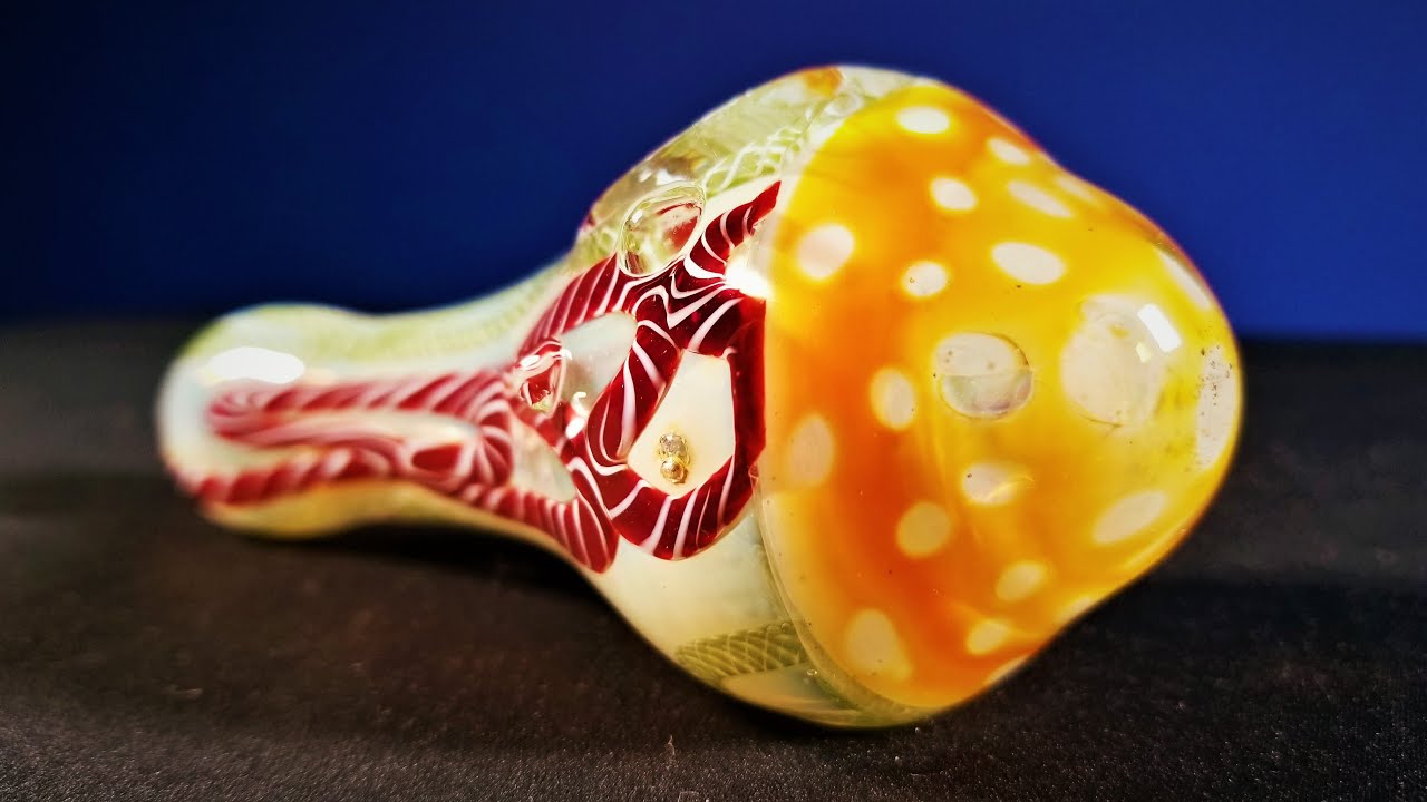 Lemon cinnamon glass pipe video