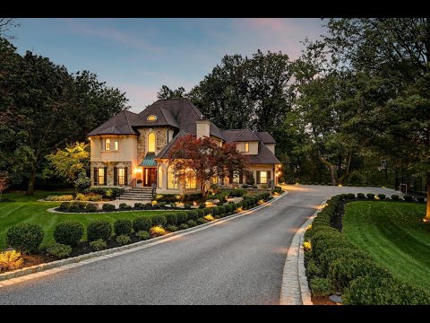 Video: Casa masivă contemporană, luând în minunate priveliști în Maryland