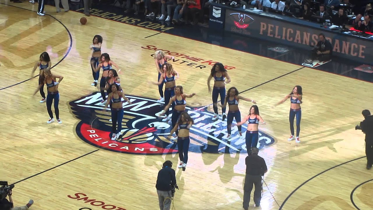 Pelicans Dance Team 