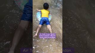 V1901 Air Terjun Sungai Pandan Kuantan. Santai di kawasan air cetek. 22.05 2025.