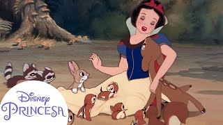 Blancanieves canta con los animales del bosque | Princesa Disney