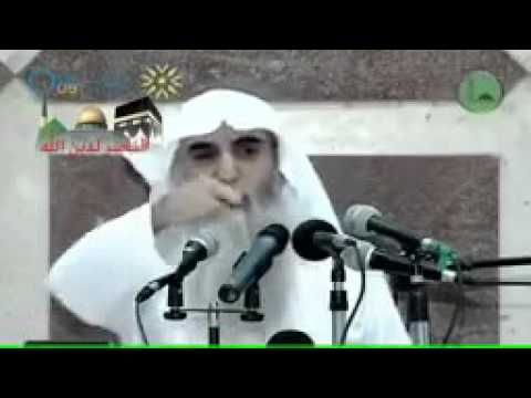 أجر من دافع عن عرض أخيه المسلم