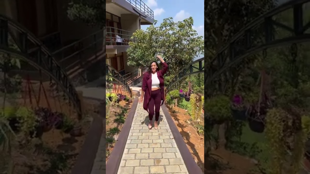 Dhinaaku Tin Tita | Full Fun Loaded | Sanjana Singh 