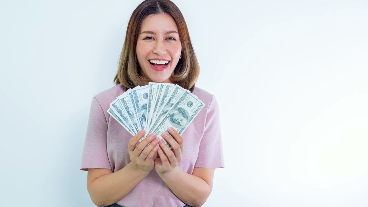 Currency Notes Sound Effect #7 - Enhance Your Visuals with the Rustle of Wealth