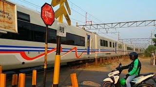 Berburu Kereta Api Di JPL 81 Bekasi - Spot Hunting Favorit RF DAOP I