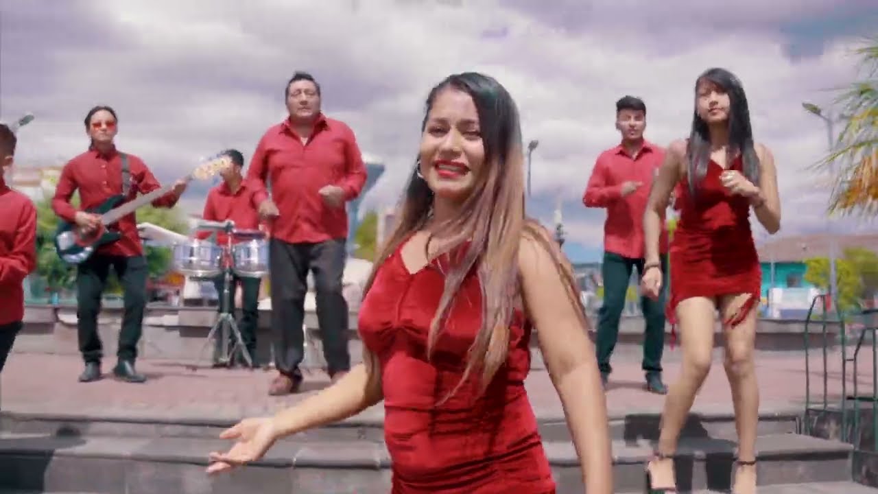 HERNÁN VÁSCONEZ Y LOS PAPISHUNGOS DEL ECUADOR .ROSALIA & MANBO (VIDEO OFICIAL) 4K