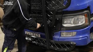 Mounting a Trux Highway on a Scania R Resimi