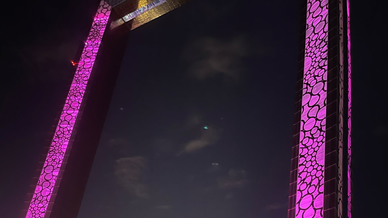Dubai frame 