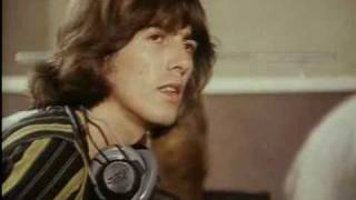 Video thumbnail of "The Beatles-Hey Bulldog (Rare Film)"