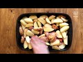 Запечённая картошечка по-деревенски