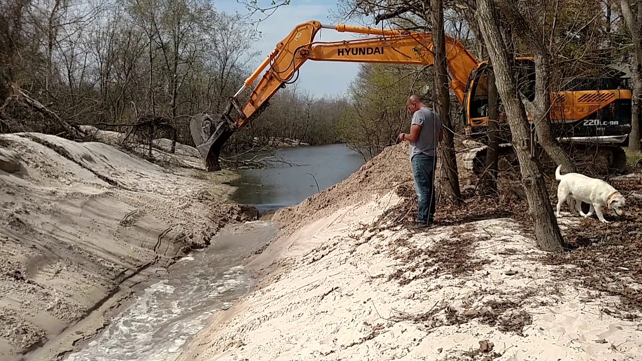 Positive drainage from HCFCD channel 103-46-00