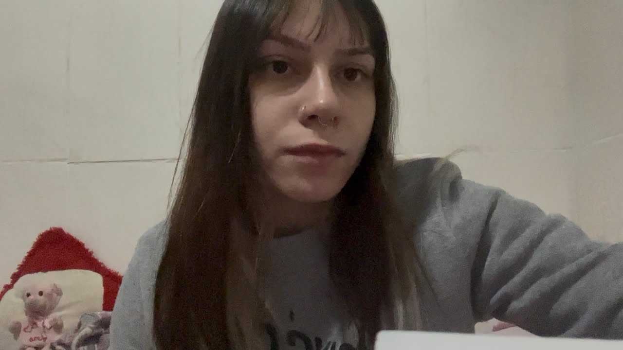 Asmr Caseiro - Escovando seu cabelo 🌸 