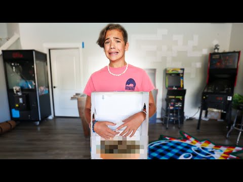 What's In The Box! Wyatt VS Shae!