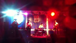 Les Puduk Je Suis Punk Et Je Temmerde