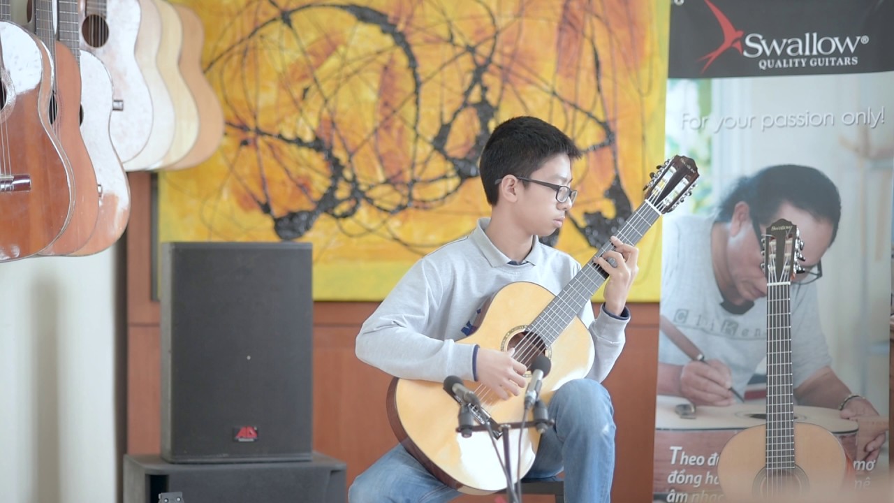 Lê Minh: El Abejorro (Emilio Pujol) & Asturias (Albeniz) - Guitar Solo