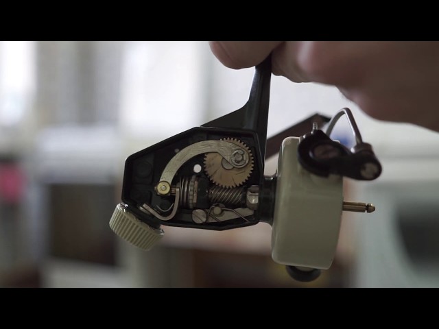 ABU Cardinal 33 Reel - YouTube
