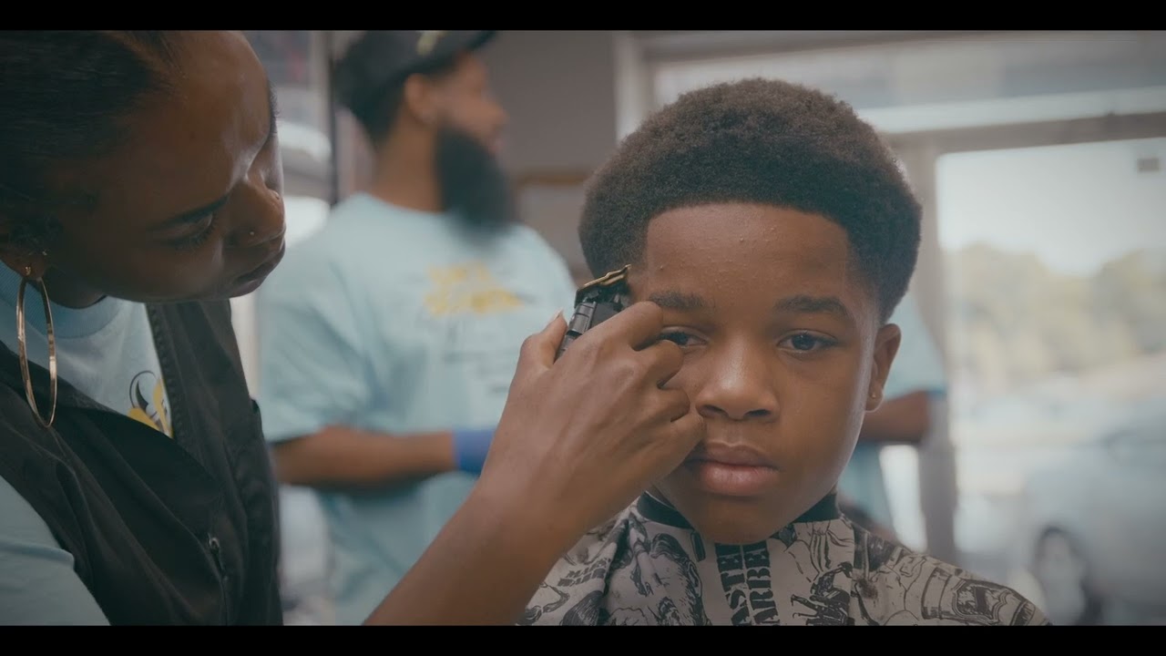 Back to School event with Renaissance Tonsorium