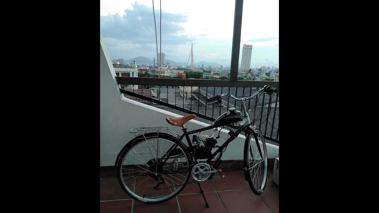 xe dap gan may 2 thi A100 den