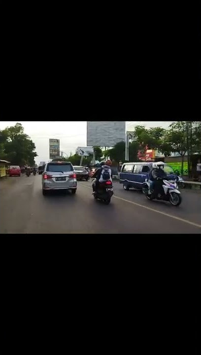 Suara sirine mobil polisi melintas #shorts #viral #trending