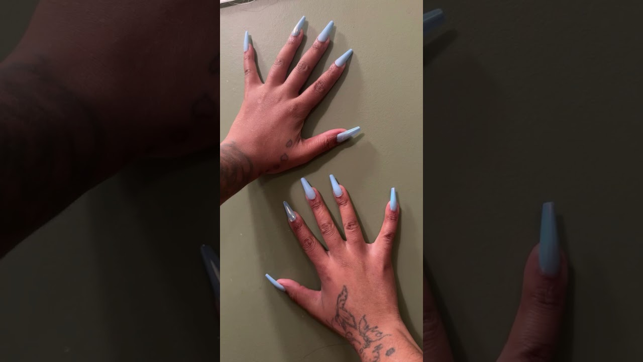 Sky Blue Nails 