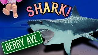 SHARK IN BERRY AVENUE | Roblox Family Roleplay