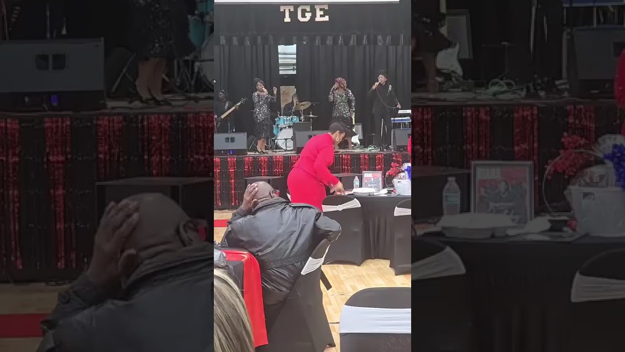 GC singing in Darien, GA