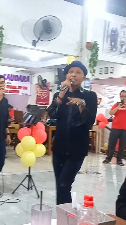 Dangdut goyang asik 'Mandi Madu' - Grand Opening Foodcourt Desa Putera