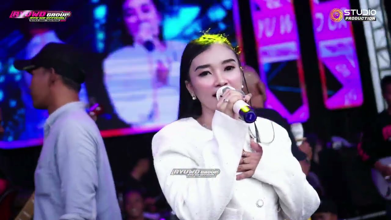 AYU WD GROUP - BISIKAN CINTA VOC. AYU WD // MARGADANA - TEGAL
