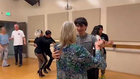 Friday Night Salsa Class By Alex and Inna