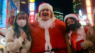 I Went Around Tokyo and Wished People a Merry Christmas