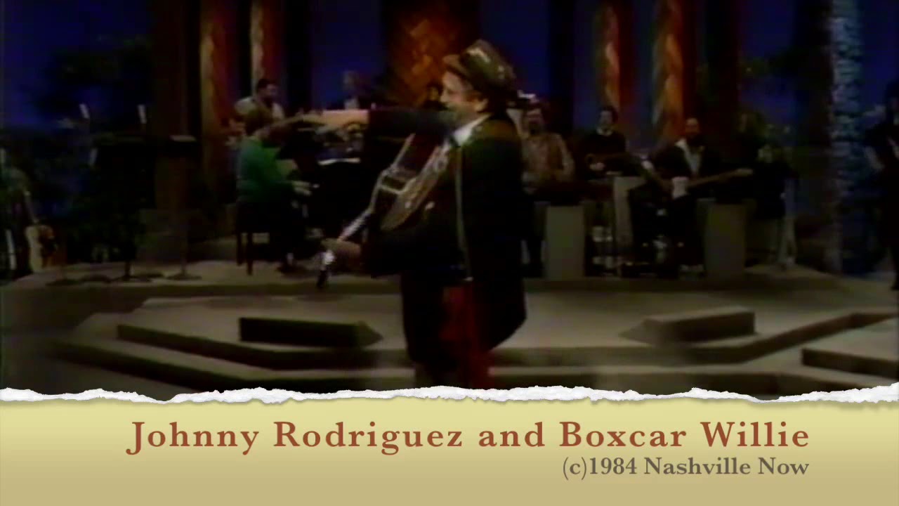 Boxcar Willie - Not On The Bottom Yet (Live @ Nashville Now 1984)