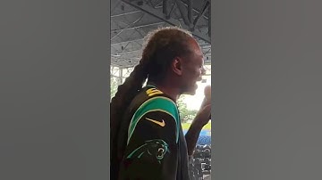 Thumbnail of Snoop Dogg Sings King George Too Long @ SoundCheck