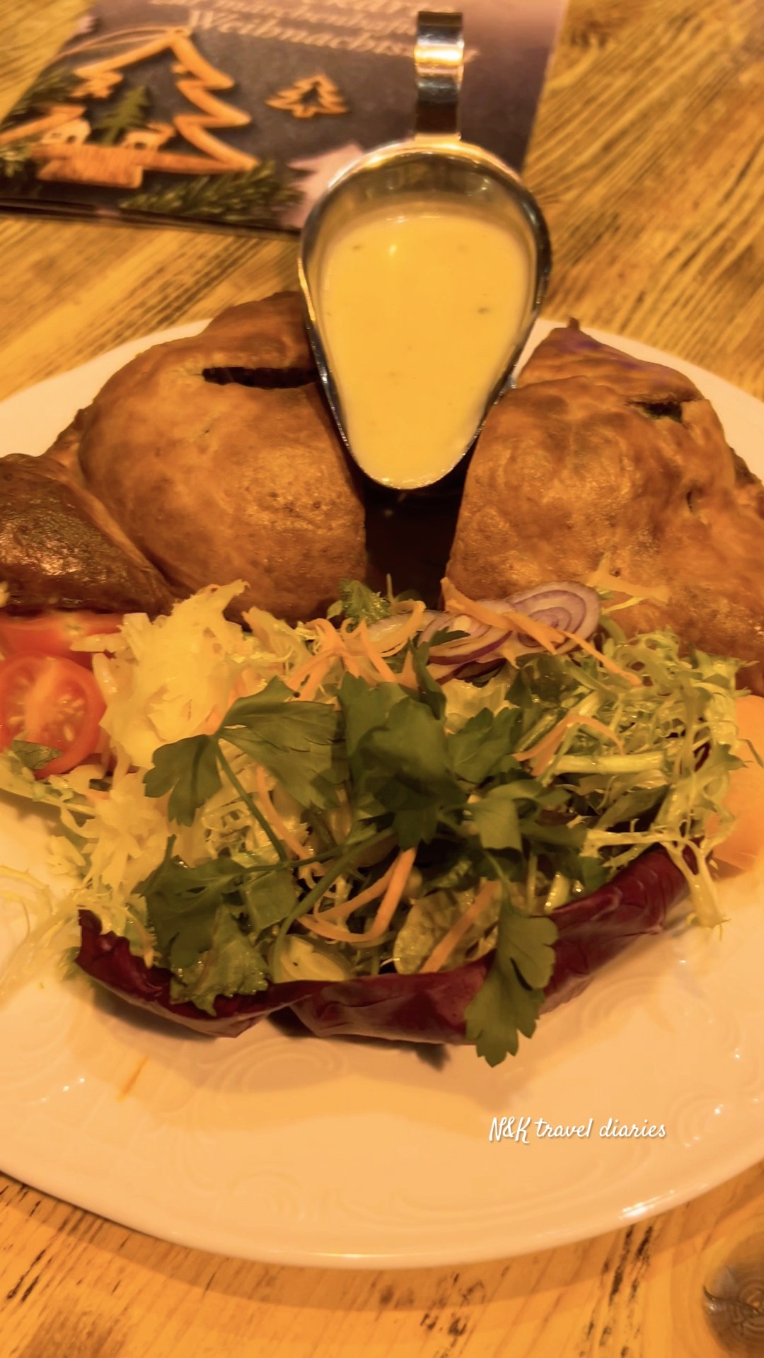 Hähnchenfilet im Blätterteig | Chicken fillet in puff pastry in Dresden ...