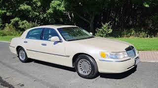 1999 Lincoln Cartier Town Car For Sale2 Ownersalways Garagedgreat Cruiser