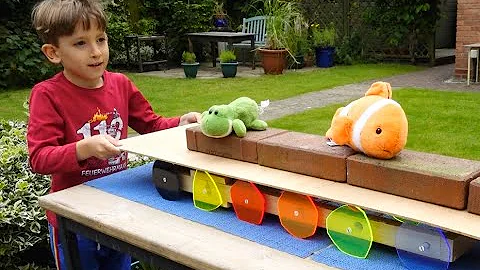 Curves of Constant Width - F-J's Physics - Video 194