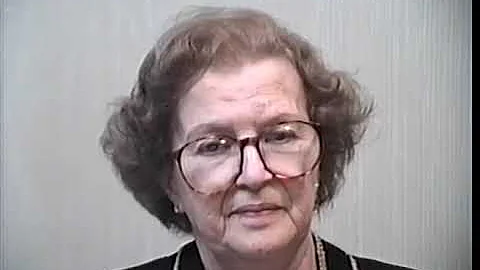 Holocaust Survivor Testimony of Bobbie Kohn