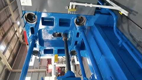 Exploring the Gantry, Static Plate, and Base of Longhua 800T Die-Casting Machine