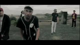 RABIG FEAT ECKO SHOW EMANGNYA SITU SIAPA